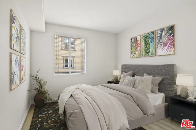 $3,689 | 1901 North Buena Vista Street, Unit 2118, Burbank, CA 91504