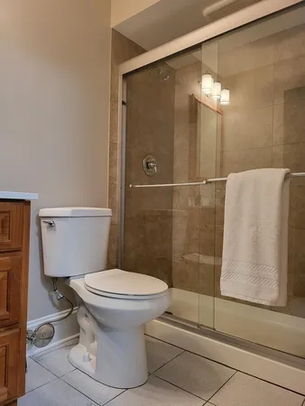 $1,900 | 7400 Grand Avenue, Unit A103, Downers Grove, IL 60516