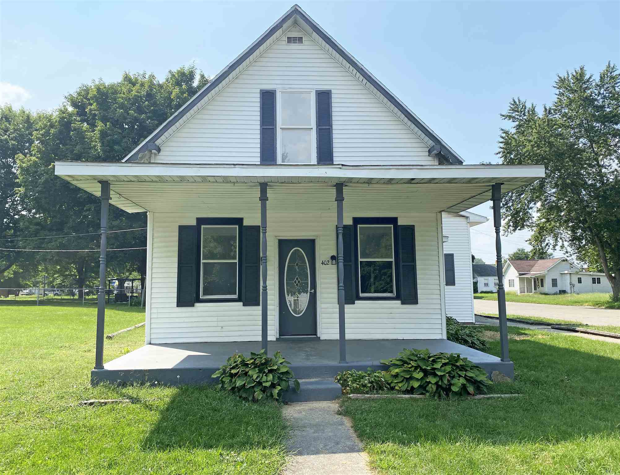 402 Jay Street Rochester, IN 46975 - Photo 1 of 35 Gallery Image 1
