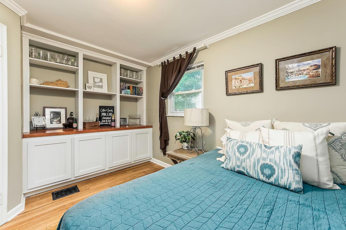 2538 Nottingham Road Columbus, OH 43221 - Photo 13 of 33