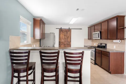 $327,000 | 6735 Plains Crest Drive, Del Valle, TX 78617