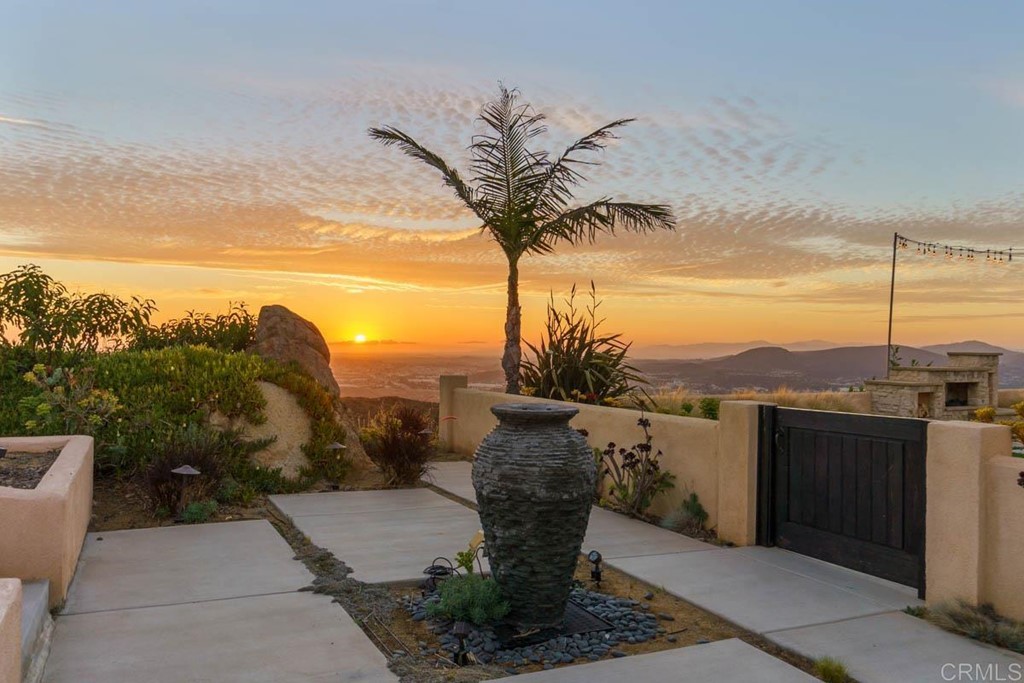 777 Phoenix Way San Marcos, CA 92078 - Photo 54 of 75 a picture of a city view