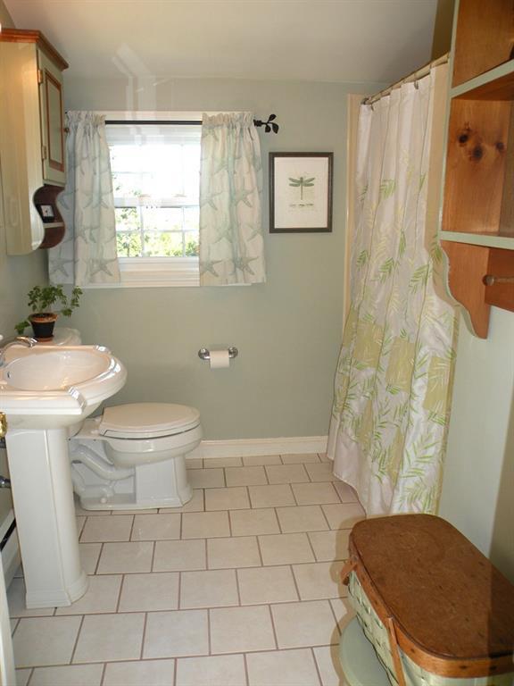 68 Winding Way Portland, ME 04102 - Photo 27 of 34 Full Bath with tiled floor