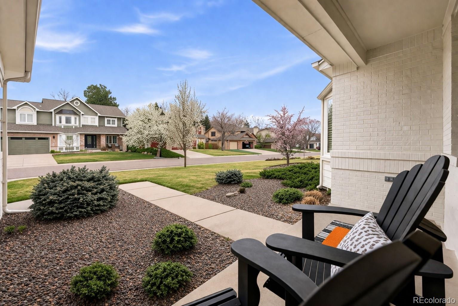 9362 Cornell Circle Highlands Ranch, CO 80130 - Photo 3 of 8