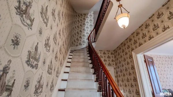 $270,000 | 401 South Corey Street, Griggsville, IL 62340