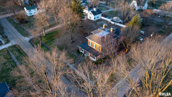 $270,000 | 401 South Corey Street, Griggsville, IL 62340