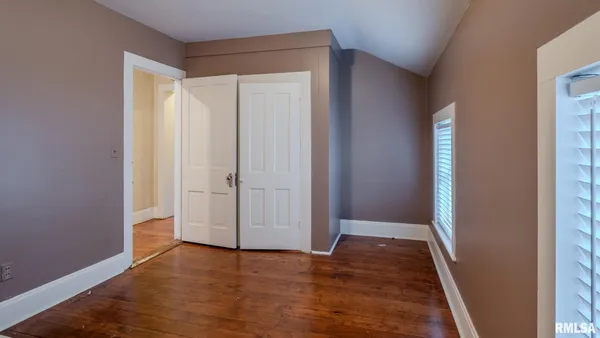 $270,000 | 401 South Corey Street, Griggsville, IL 62340