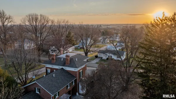 $270,000 | 401 South Corey Street, Griggsville, IL 62340