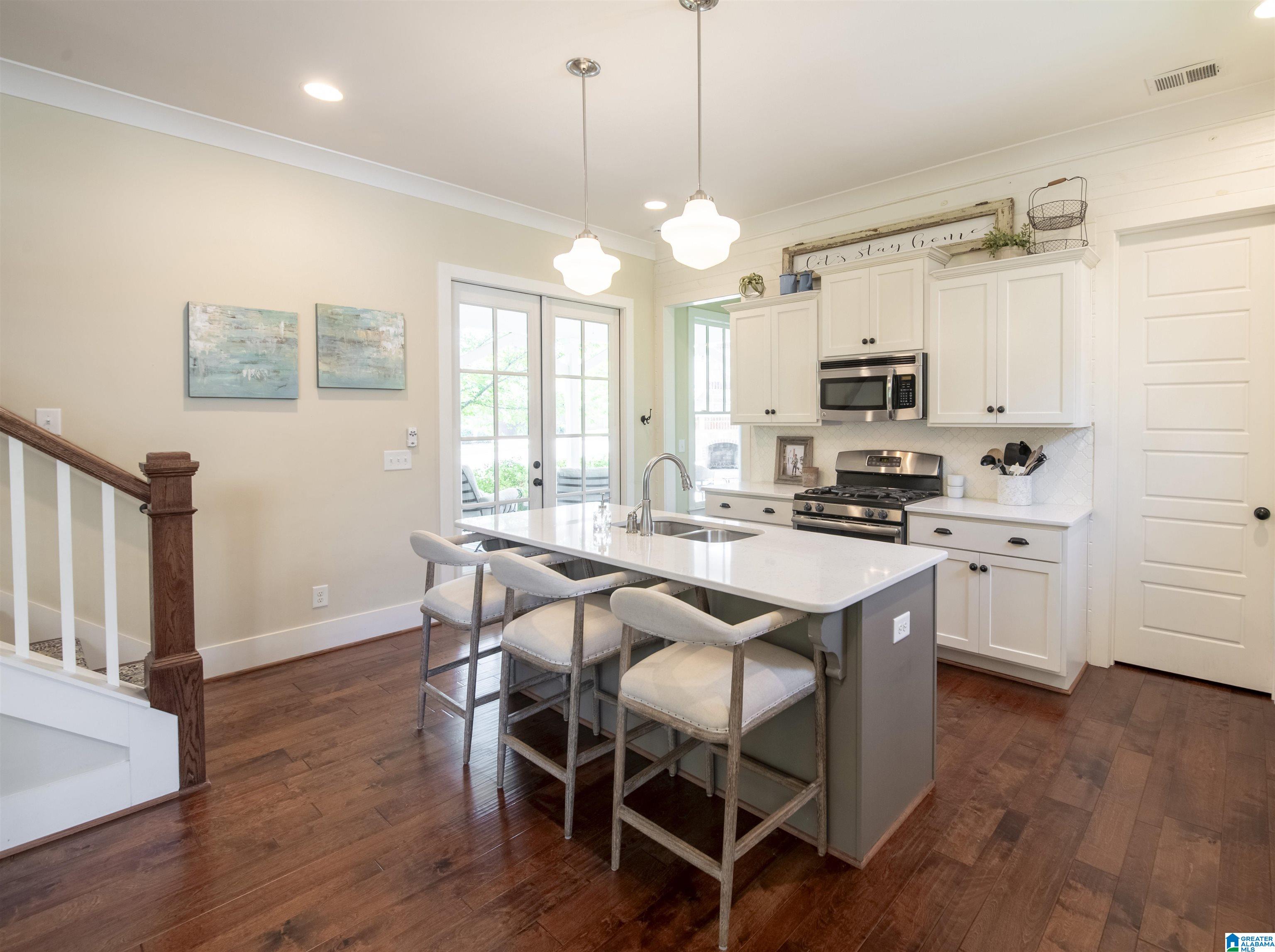 423 Renaissance Drive Hoover, AL 35226 - Photo 16 of 54