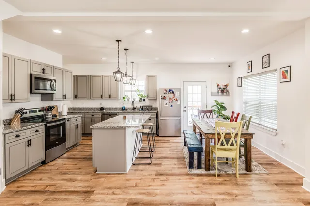 $374,900 | 1160 Jonathan Lane, Springfield, TN 37172