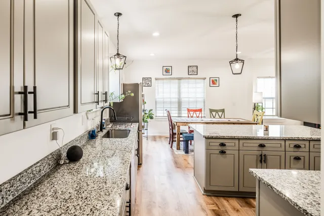 $374,900 | 1160 Jonathan Lane, Springfield, TN 37172