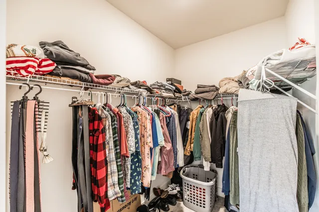 $374,900 | 1160 Jonathan Lane, Springfield, TN 37172