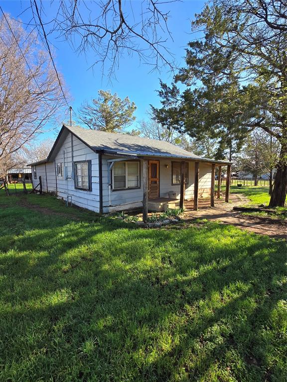 608 Ripley Street Coleman, TX 76834 - Photo 2 of 23