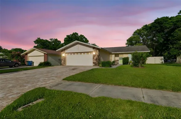 $530,000 | 477 Orkney Court, Dunedin, FL 34698