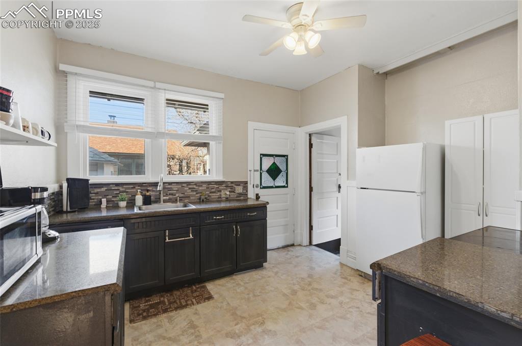 1130 Wahsatch Avenue Colorado Springs, CO 80903 - Photo 10 of 39