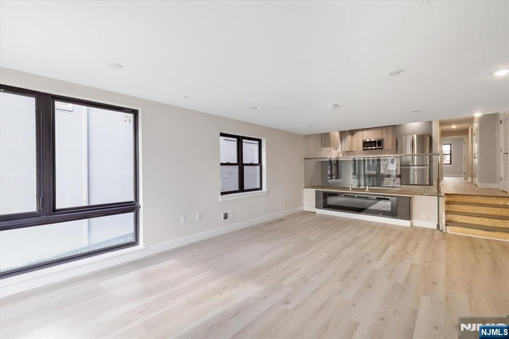 526 64th Street, Unit 3 West New York, NJ 07093 - Photo 2 of 19