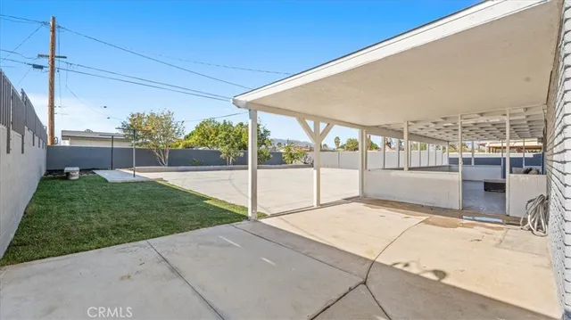 $539,999 | 132 South Acacia Avenue, Rialto, CA 92376