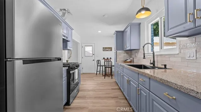 $539,999 | 132 South Acacia Avenue, Rialto, CA 92376