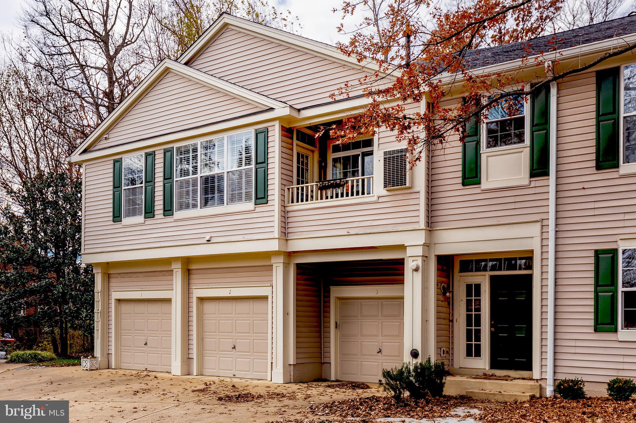 1300 Windleaf Drive, Unit B Reston, VA 20194 - Photo 2 of 23 Gallery Image 2