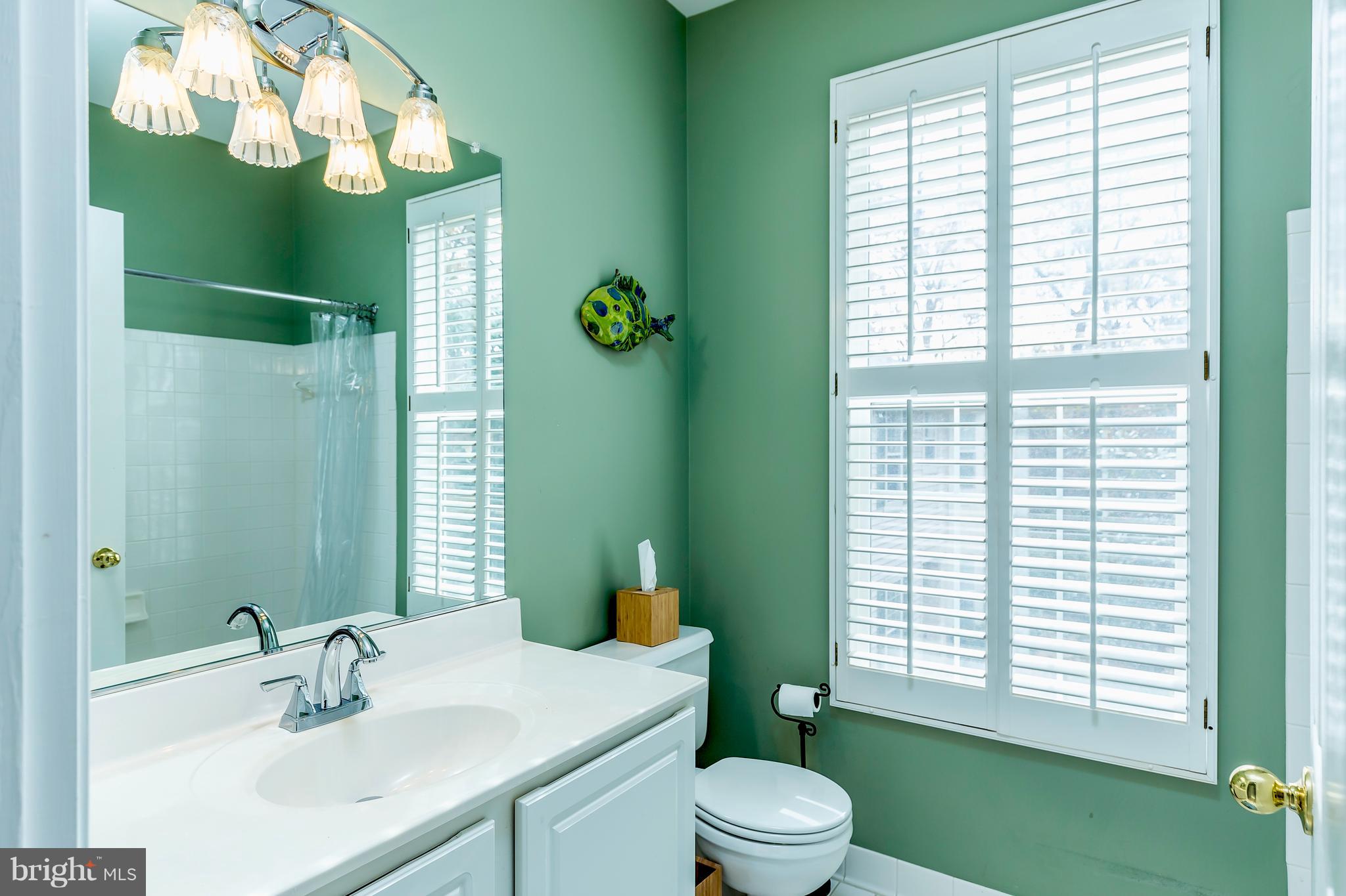 1300 Windleaf Drive, Unit B Reston, VA 20194 - Photo 12 of 23 Gallery Image 12