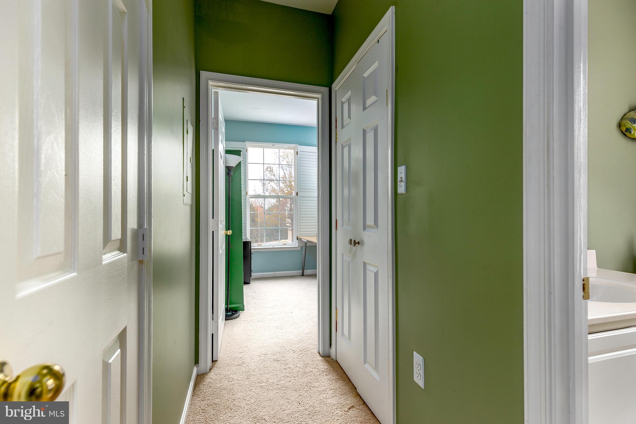 1300 Windleaf Drive, Unit B Reston, VA 20194 - Photo 18 of 23 Gallery Image 18