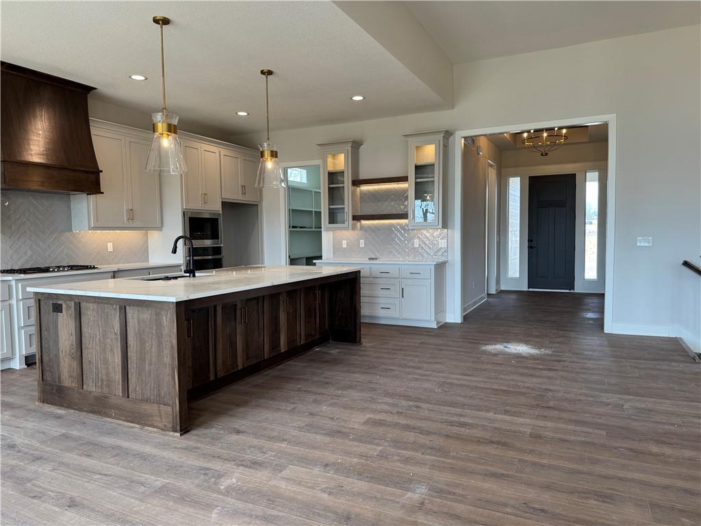 4800 Northwest Huonker Court Riverside, MO 64151 - Photo 11 of 35