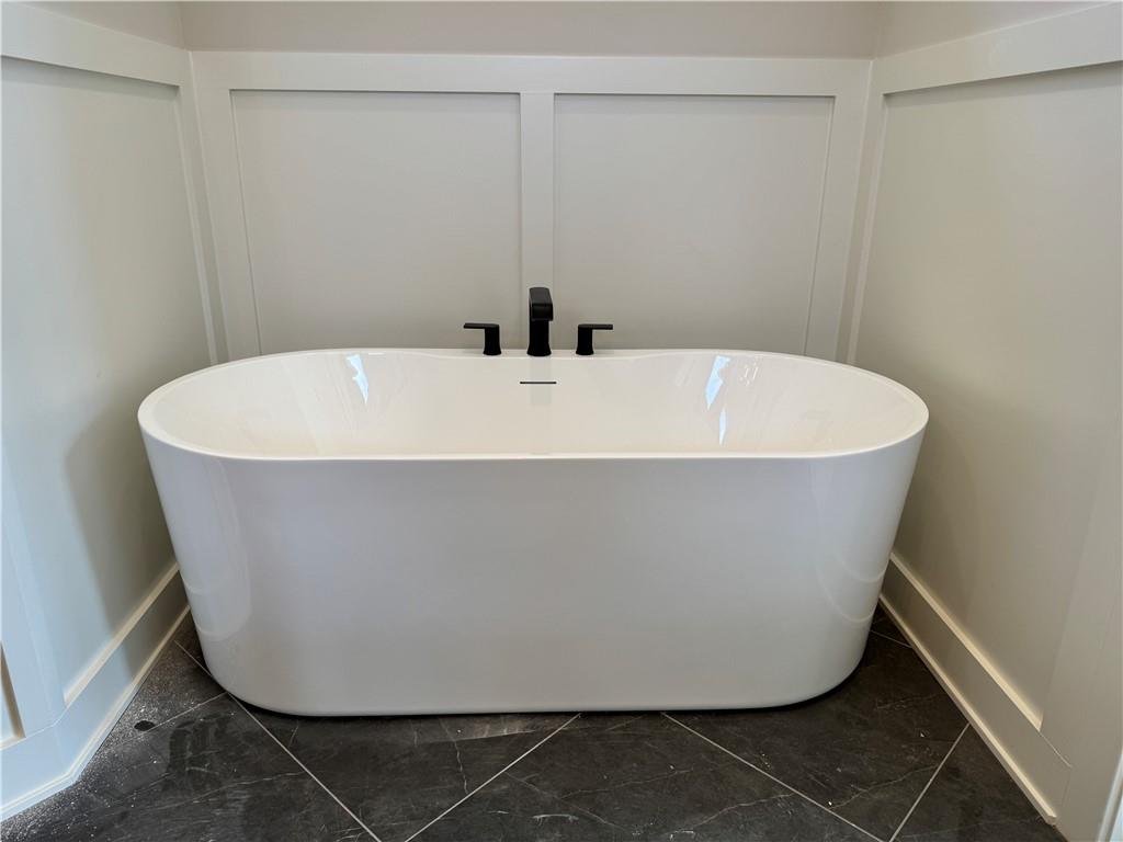 4800 Northwest Huonker Court Riverside, MO 64151 - Photo 17 of 35