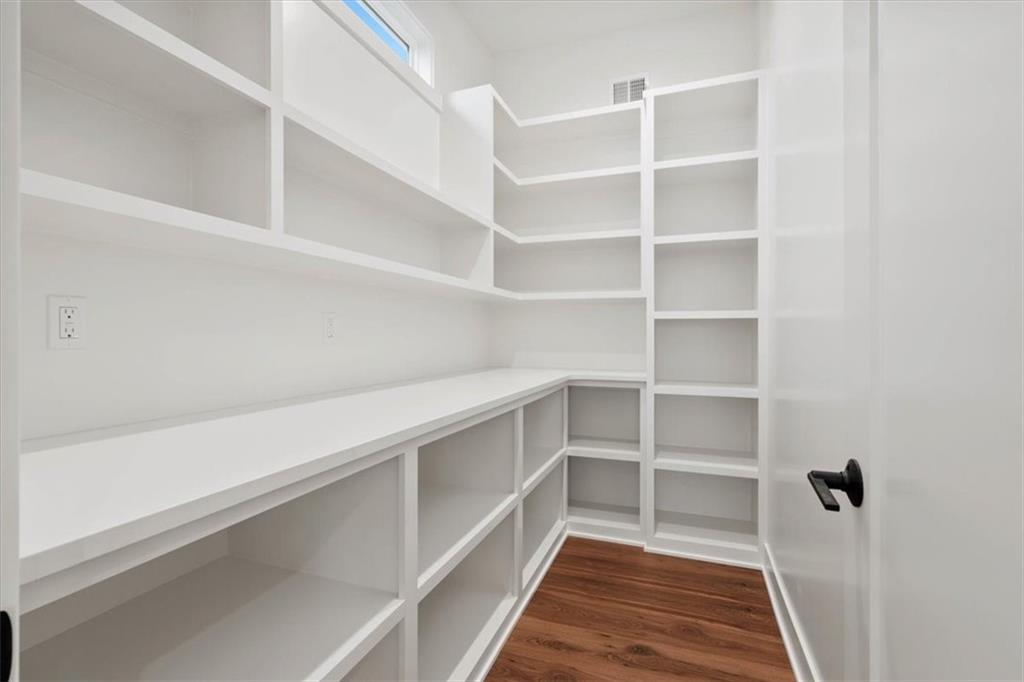 4800 Northwest Huonker Court Riverside, MO 64151 - Photo 20 of 35