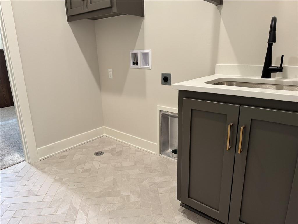 4800 Northwest Huonker Court Riverside, MO 64151 - Photo 23 of 35