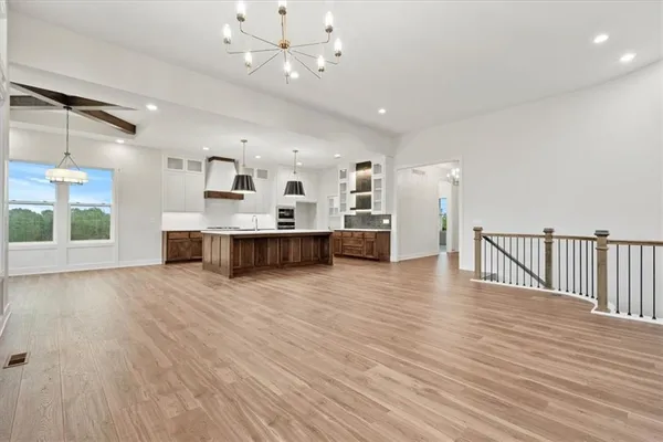 $886,985 | 4800 Northwest Huonker Court, Riverside, MO 64151