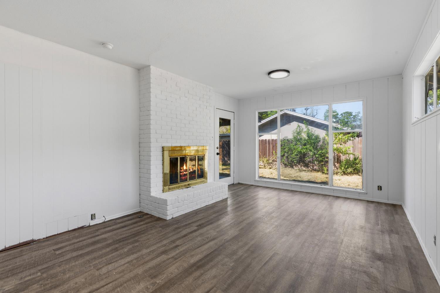 919 Del Rey Avenue Modesto, CA 95350 - Photo 9 of 32