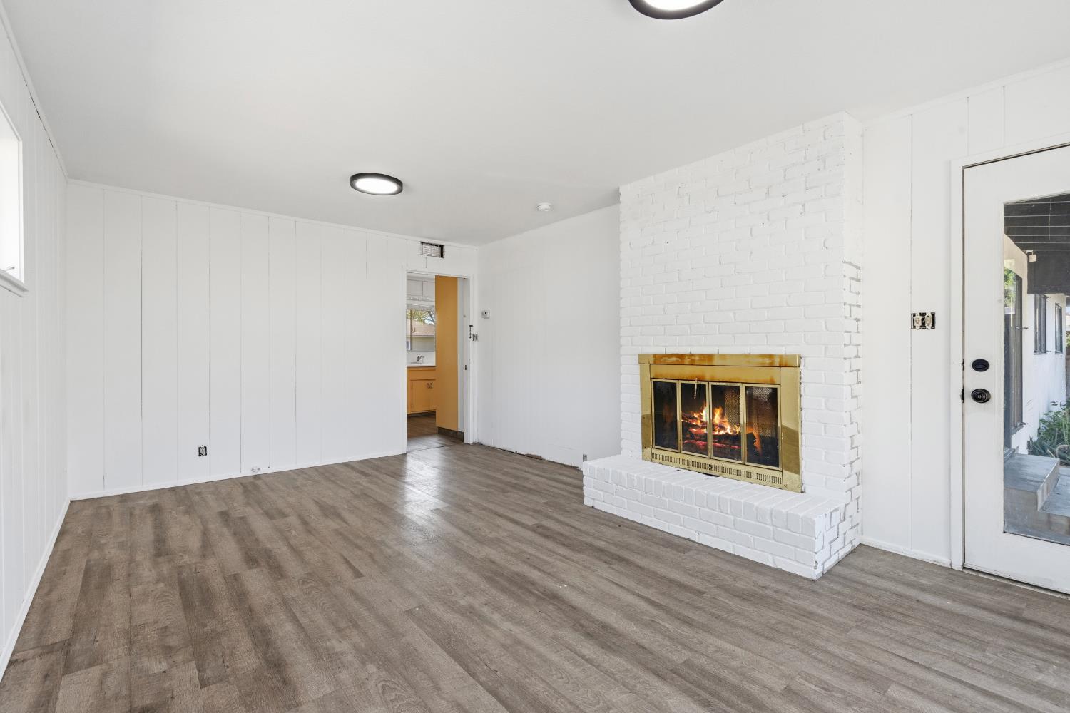 919 Del Rey Avenue Modesto, CA 95350 - Photo 10 of 32