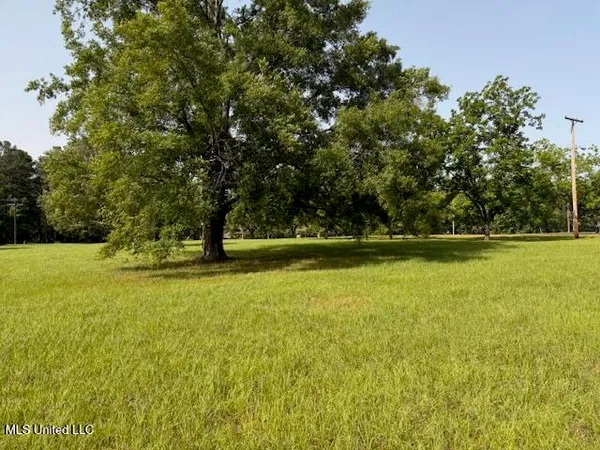 $75,000 | Flag Chapel Road, Jackson, MS 39209