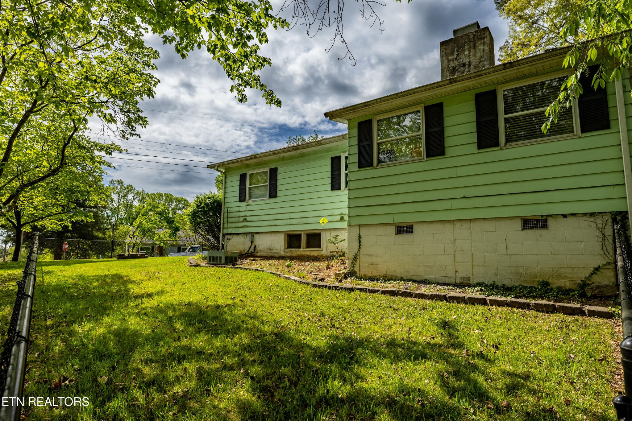 100 Pomona Road Oak Ridge, TN 37830 - Photo 11 of 41 Gallery Image 11