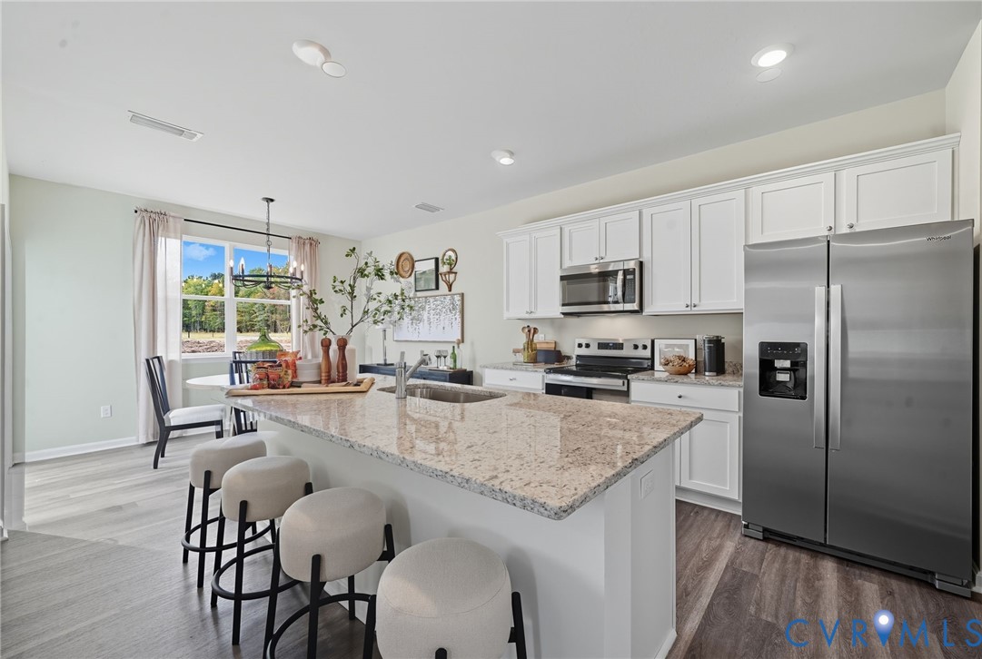 3906 Lighthouse Lane Hopewell, VA 23860 - Photo 2 of 29