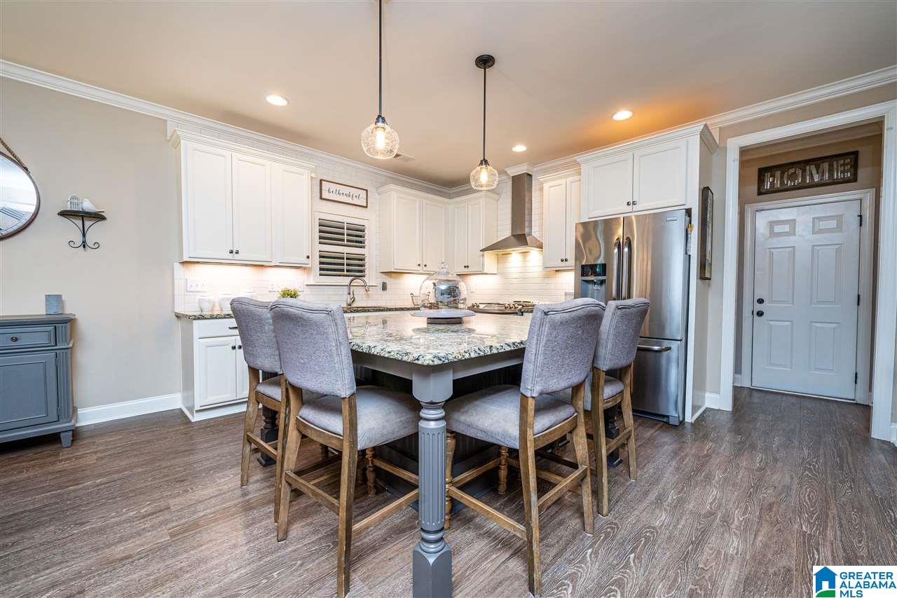 6528 Spring Street Trussville, AL 35173 - Photo 6 of 47