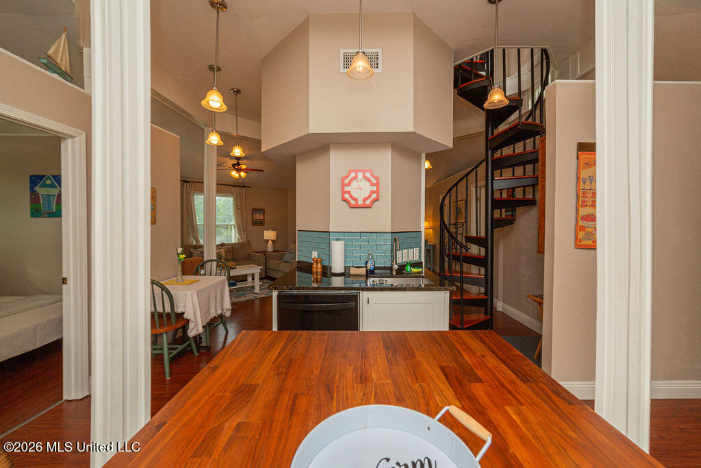 4070 Cardinal Street Bay St. Louis, MS 39520 - Photo 13 of 62 Cardinal-8467