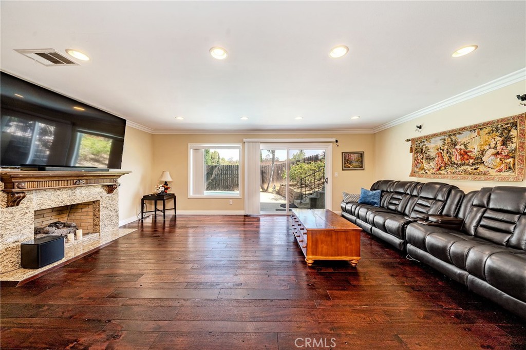 1901 Celeste Lane Fullerton, CA 92833 - Photo 16 of 51
