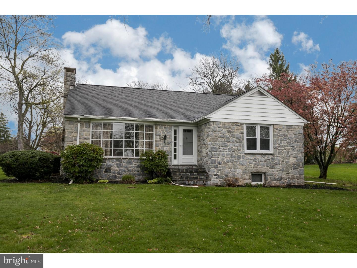 971 Keen Road Pottstown, PA 19465 - Photo 1 of 25 Exterior Front