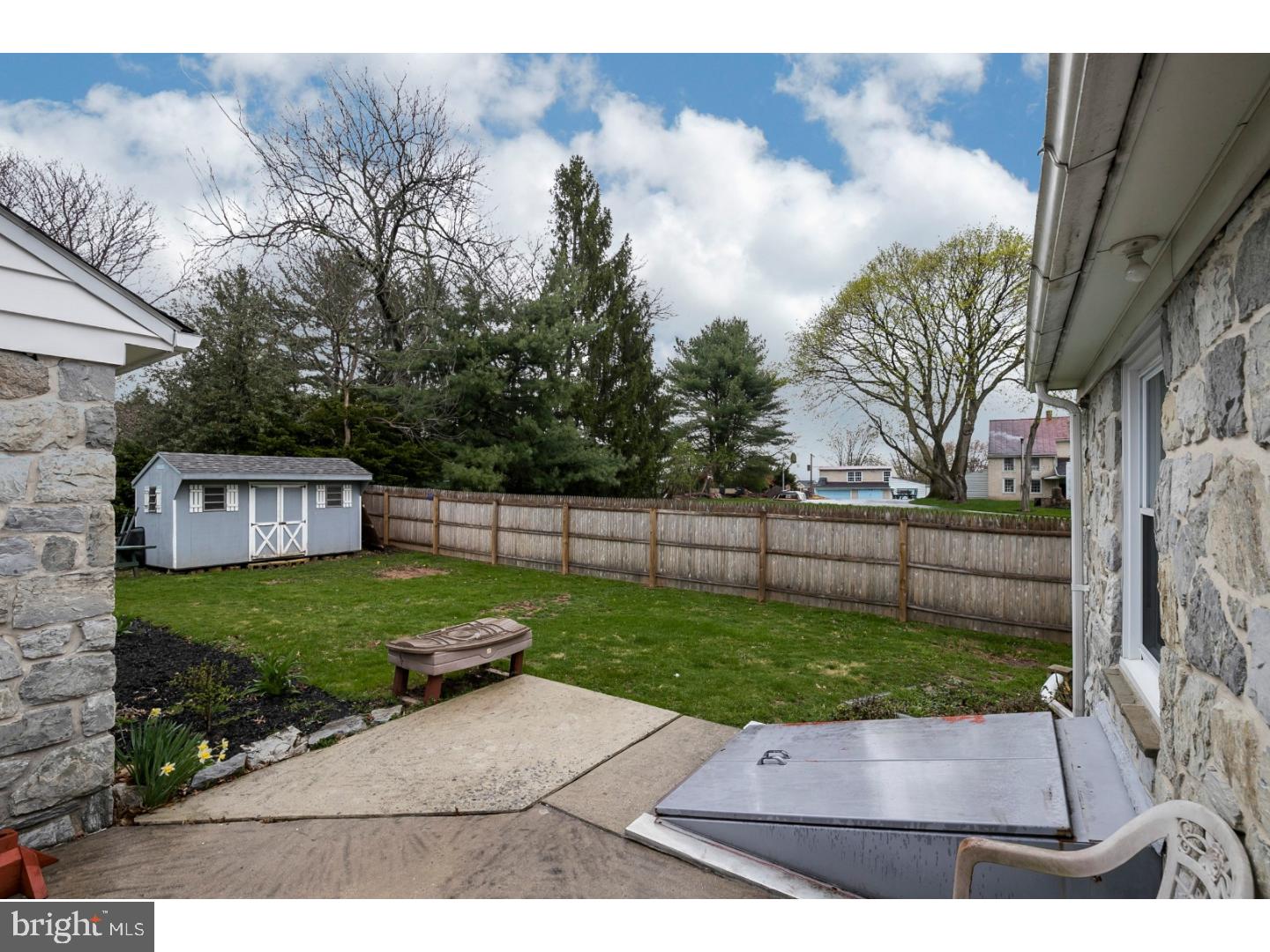971 Keen Road Pottstown, PA 19465 - Photo 4 of 25 Back Yard