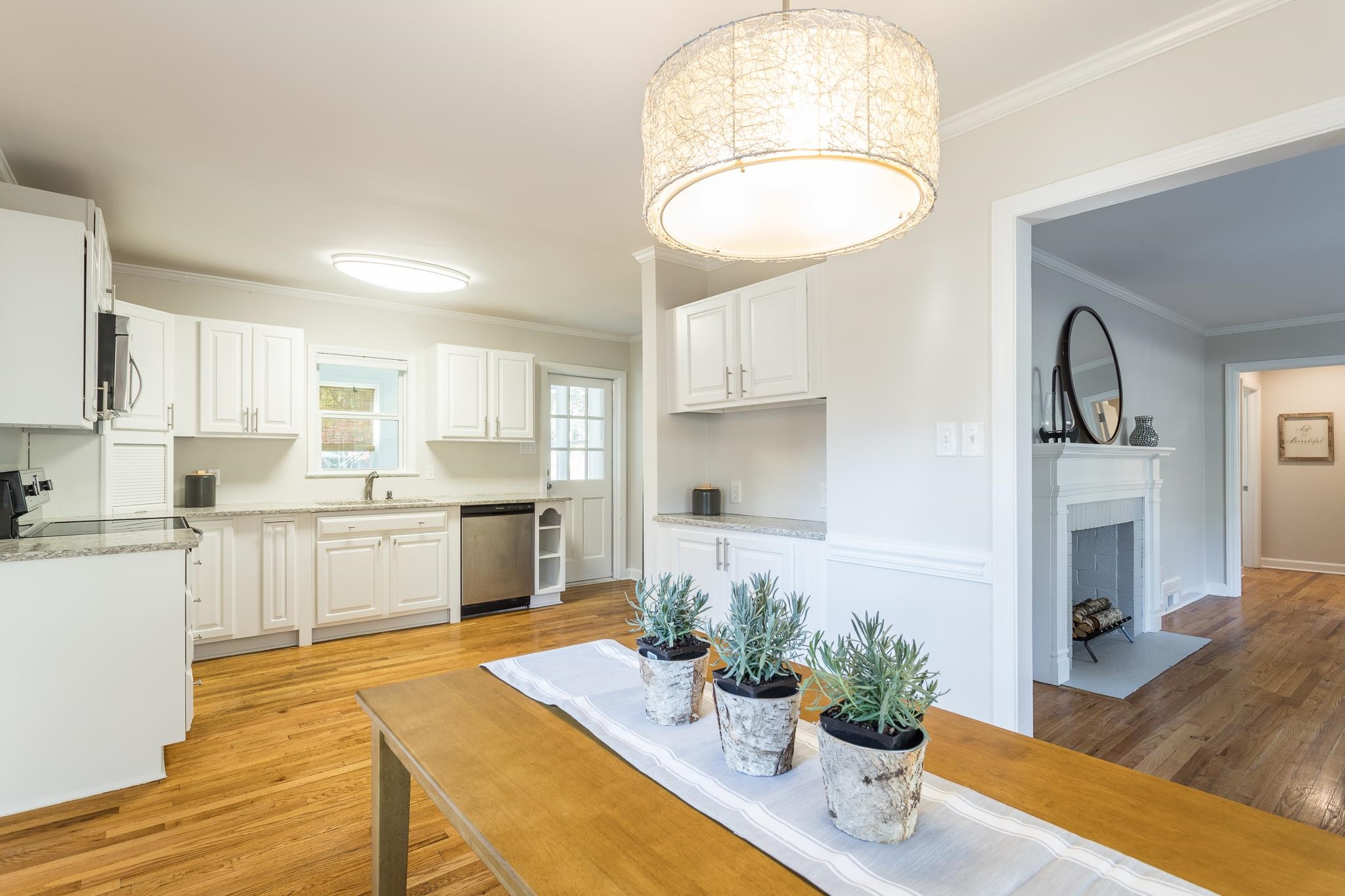 701 Dixie Trail Raleigh, NC 27607 - Photo 8 of 28 Photo 8