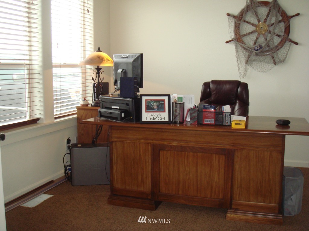1570 South 15th Way Ridgefield, WA 98642 - Photo 3 of 15