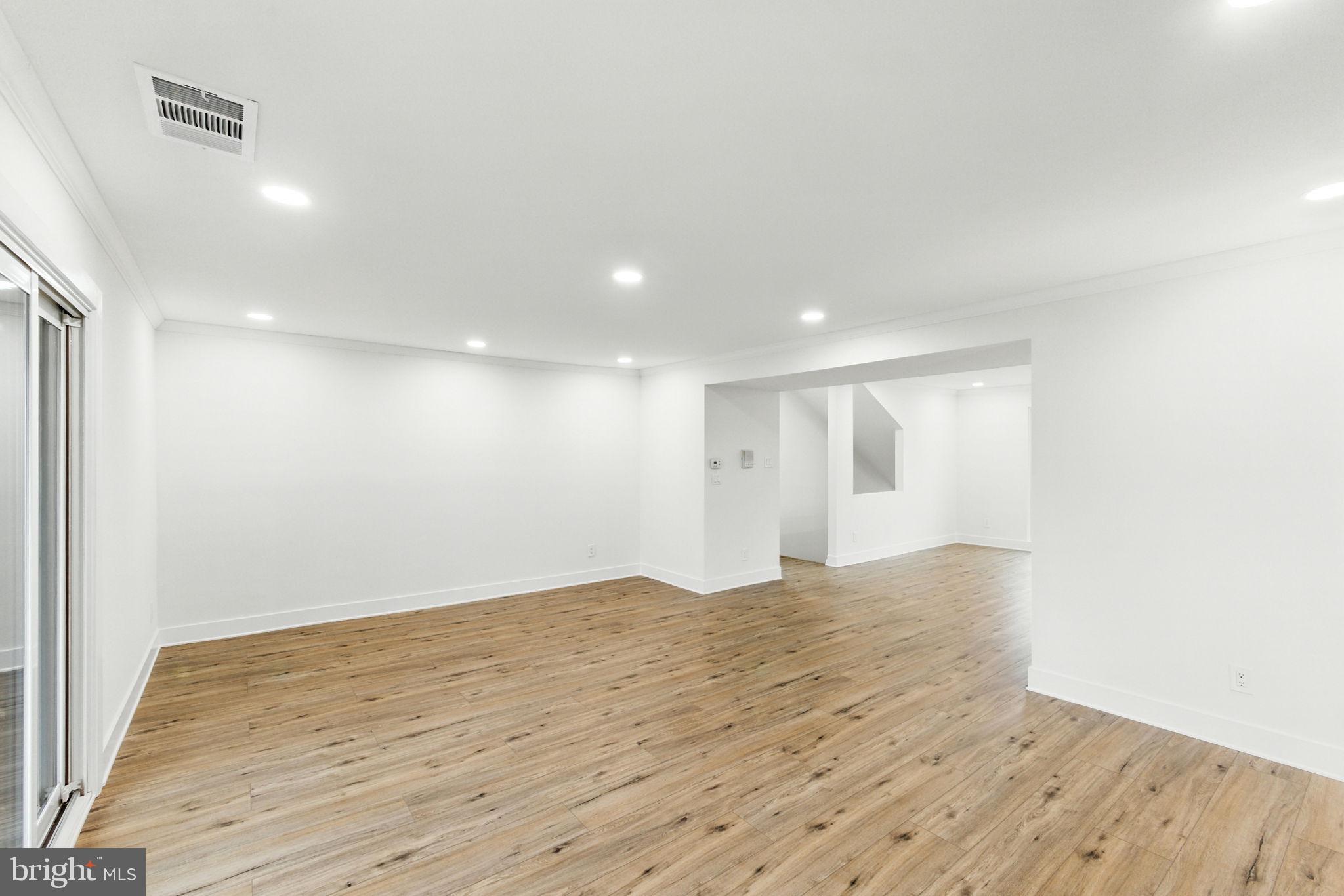 5008 North Convent Lane, Unit 276 Philadelphia, PA 19114 - Photo 5 of 26