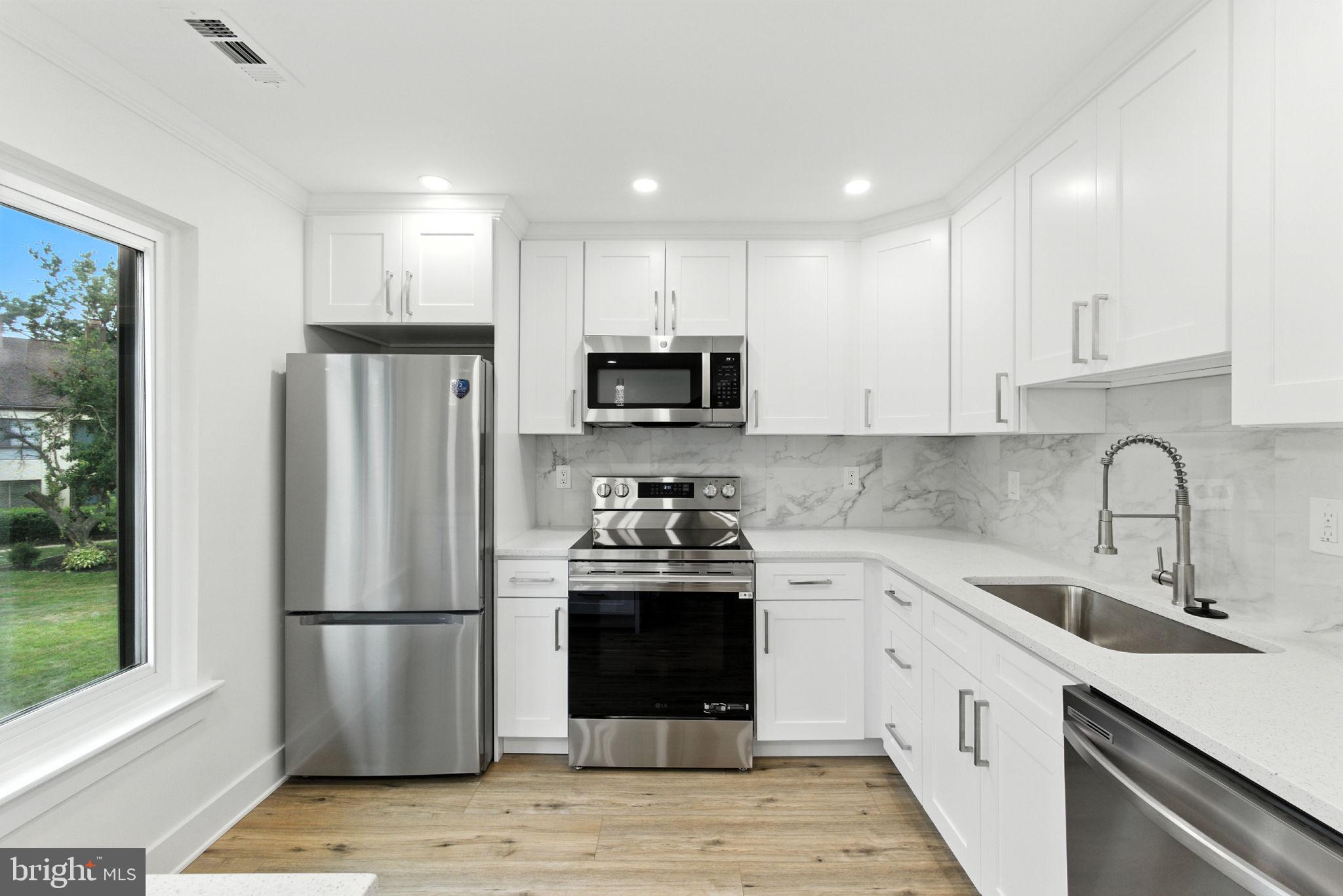 5008 North Convent Lane, Unit 276 Philadelphia, PA 19114 - Photo 7 of 26