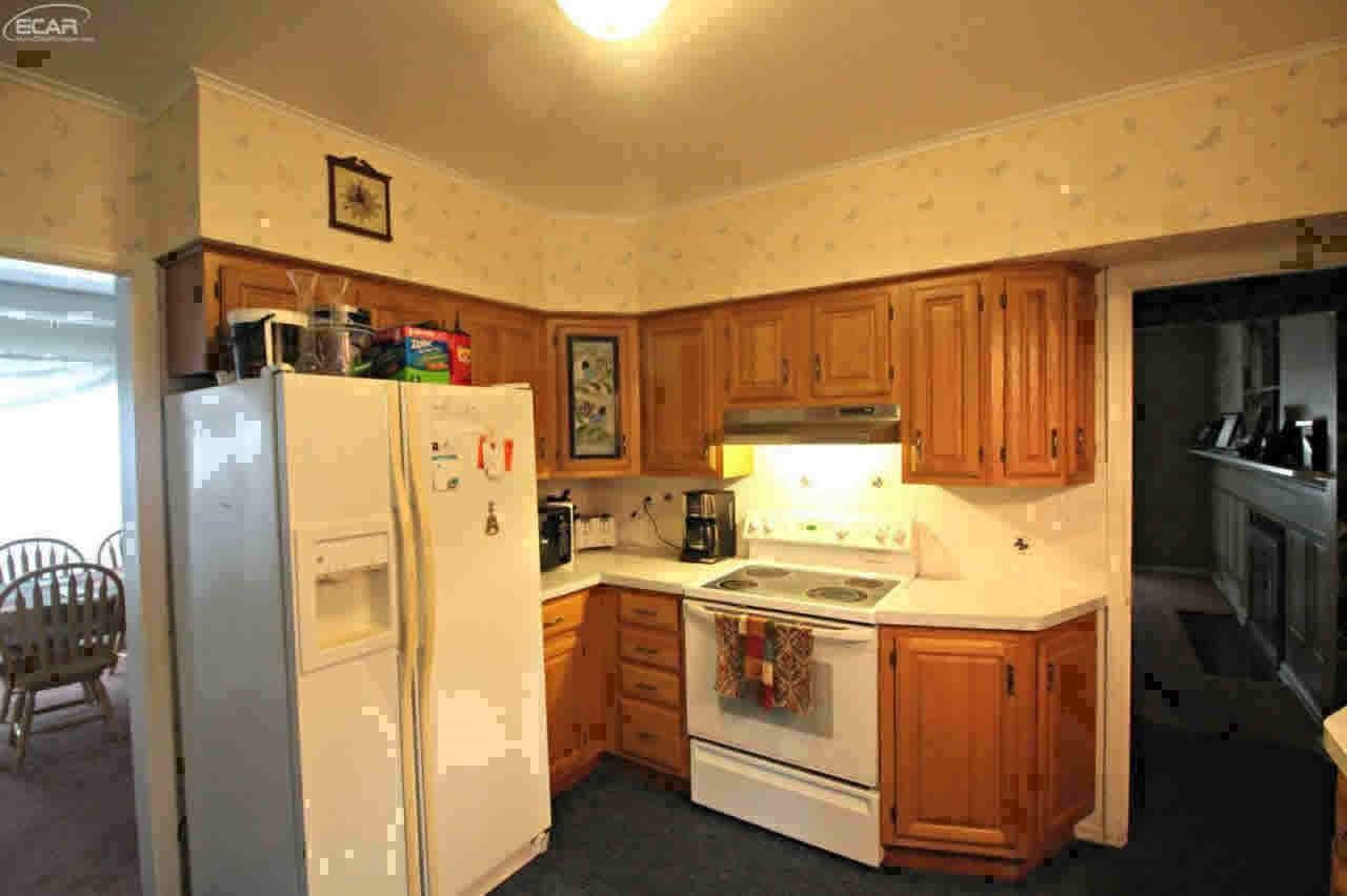 7139 Johnson Road Flushing, MI 48433 - Photo 7 of 31
