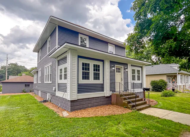 $429,000 | 402 South Main Street, Berrien Springs, MI 49103