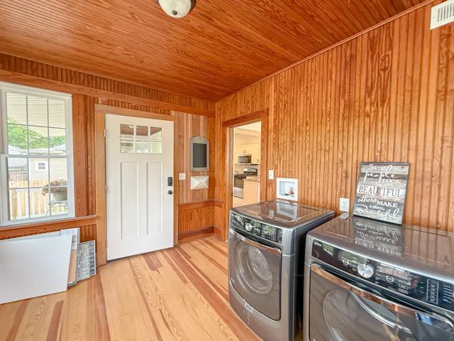 $429,000 | 402 South Main Street, Berrien Springs, MI 49103