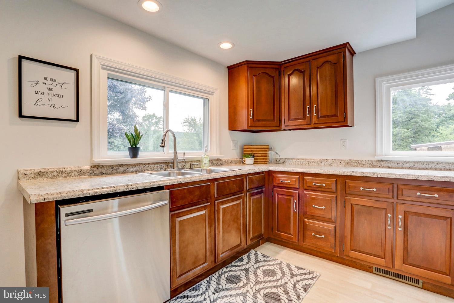 313 Park Avenue Lititz, PA 17543 - Photo 21 of 33 Gallery Image 21