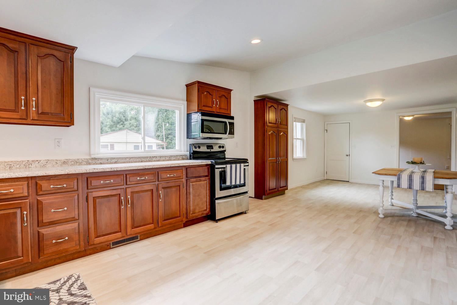 313 Park Avenue Lititz, PA 17543 - Photo 22 of 33 Gallery Image 22
