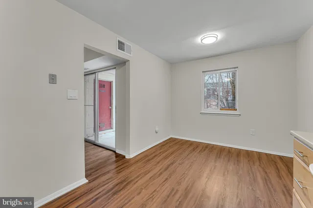 $154,900 | 845 Henri Court, Burlington, NJ 08016